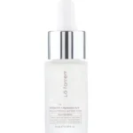 سرم دور چشم لافارر مدل کافئین 10% و هیالورونیک اسید حجم 15ml